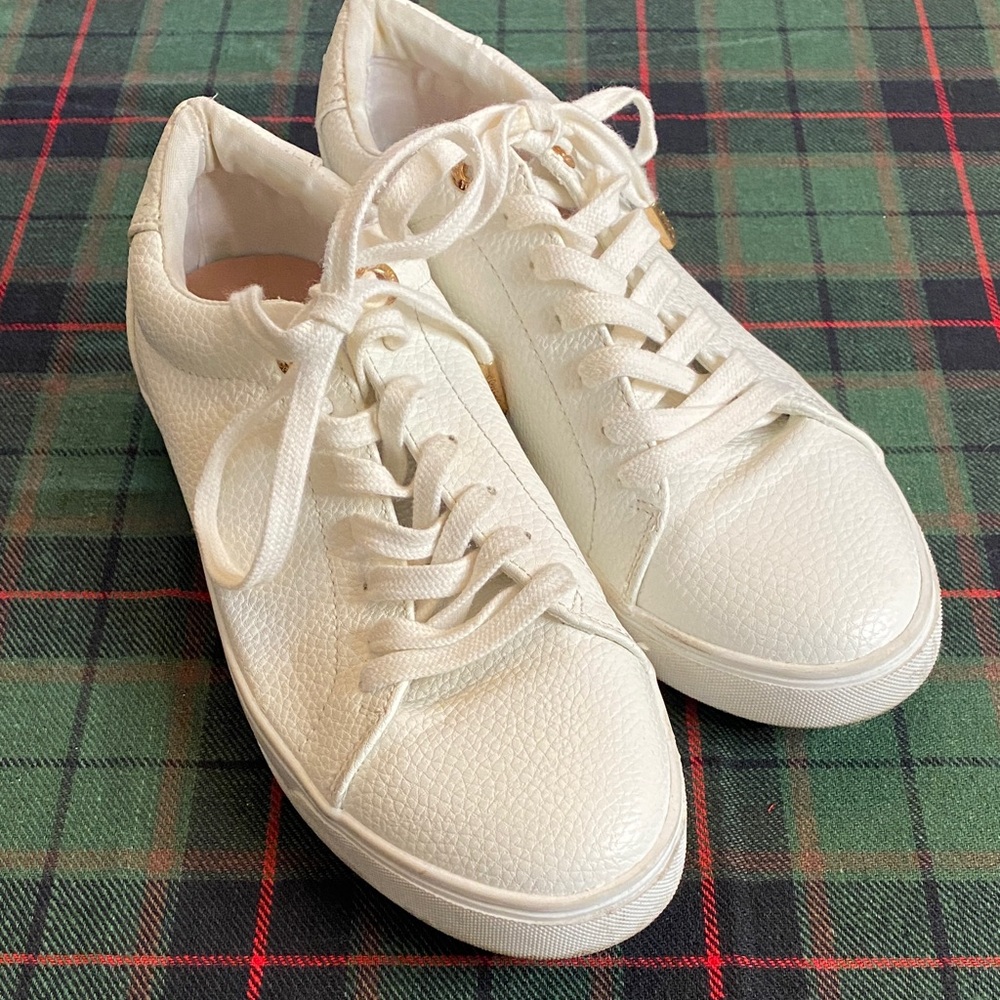 Topshop Pebbled Leather Sneakers